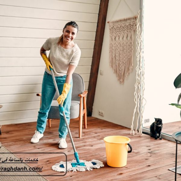 خادمات بالساعة في العين